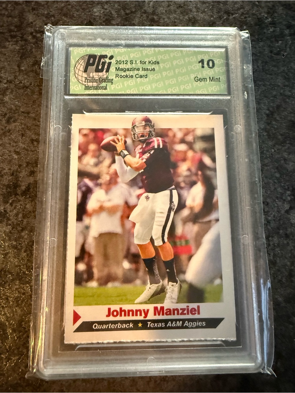 9 professionally graded rookie cards. Enjoy! - Picture 10 of 10